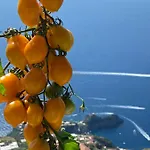 Miramare بيت ضيافة