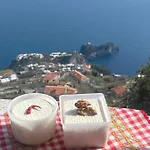 بيت ضيافة Miramare